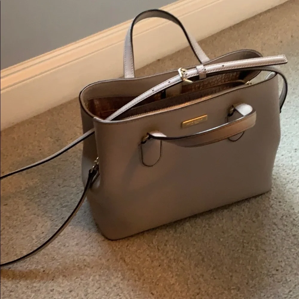 Kate Spade purse - Picture 3 of 4